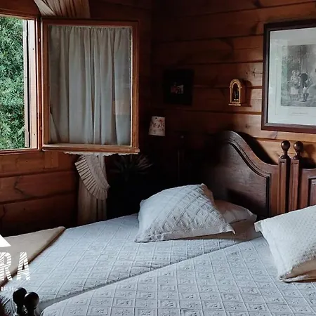 Zebra Country Wood House * 아르코스 데 발데베즈