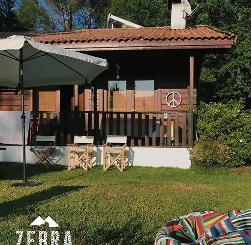 Zebra Country Wood House Chalet *